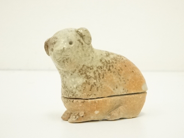  信楽焼　高橋楽斎造　干支戌香合（共箱）